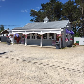 The Beach Plum - Ice Cream & Frozen Yogurt Near Me - North Hampton, New Hampshire