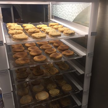 Tiff's Treats - Nomnomnom - Desserts Near Me - Cedar Park, Texas Tiff's Treats - Nomnomnom - Desserts Near Me - Cedar Park, Texas