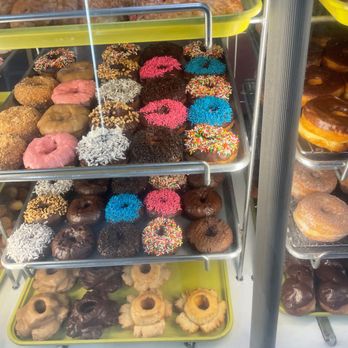 Donut Star - Lots of yummy donuts. - Donuts Near Me - Los Angeles, California Donut Star - Lots of yummy donuts. - Donuts Near Me - Los Angeles, California