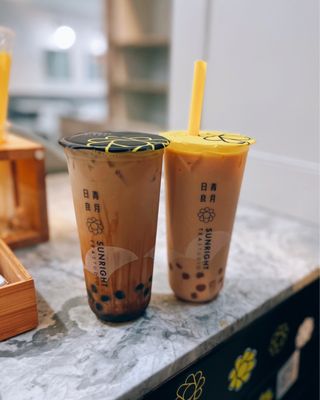 Sunright Tea Studio - Diamond Bar by null