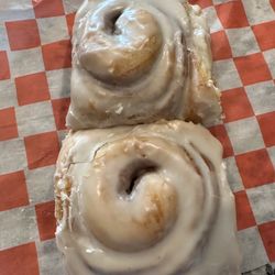 Pat-A-Cakes and Cookies Too - Cinnamon Rolls