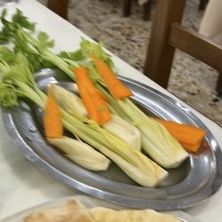 Albaruja - Contorno fresh veggies dipped w olive oil/pepper/salt
