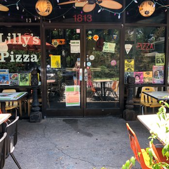 Lilly's Pizza - Lilly's entrance - Pizza Near Me - Raleigh, North Carolina