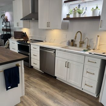 Mars Carpets & Flooring - Flooring Near Me - Loma Linda, California Mars Carpets & Flooring - Flooring Near Me - Loma Linda, California
