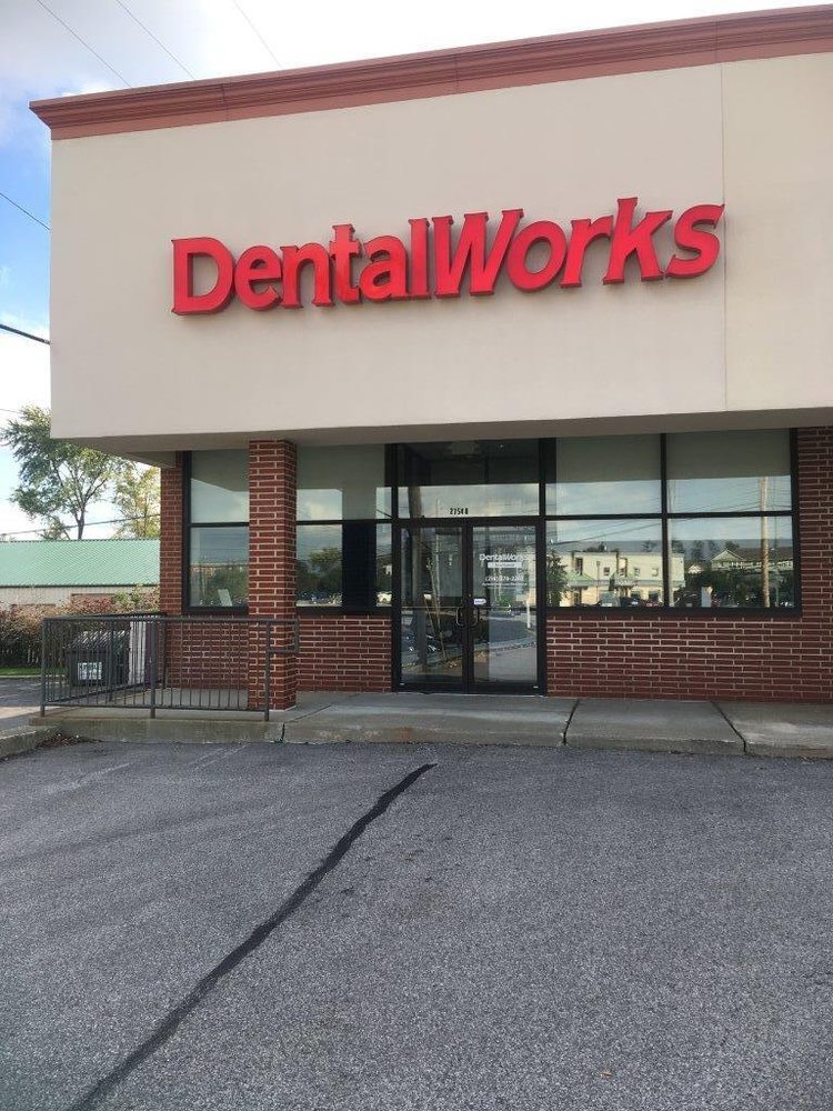 DENTALWORKS BEACHWOOD Cosmetic Dentists 27540 Chagrin Blvd, Orange