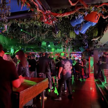Jungle Hollywood - Inside - Dance Clubs Near Me - Los Angeles, California Jungle Hollywood - Inside - Dance Clubs Near Me - Los Angeles, California