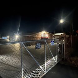Lockport Storage On Division