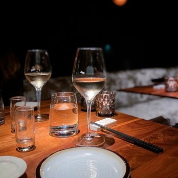 Ryú - Sushi Bars Near Me - Montreal, Quebec