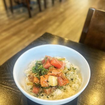 Ginza Sushi Japanese Restaurant - Poke Bowl | IG @moniquedao - Japanese Near Me - Fullerton, California