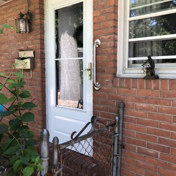 Home Safe Home - Safety Grab Bar - General Contractors Near Me Home Safe Home - Safety Grab Bar - General Contractors Near Me