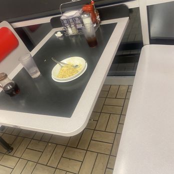 Waffle House - Breakfast & Brunch Near Me - Round Rock, Texas