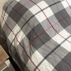 Hollywood Cleaners - Wrinkled