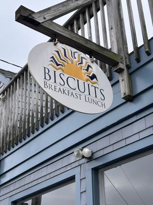Biscuits by null