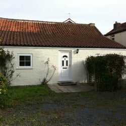 Hollin Barn Nurseries - Rose barn