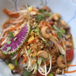 BODHI - Papaya salad