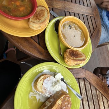 Sweet Memories - Gourmet grilled cheese. Mushroom pumpkin soup and vegetable soup, apple cheese cake stuffed French toast with a butterscotch sauce. - Bakeries Near Me - Emmaus, Pennsylvania