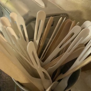 Evolve Modern Vegan Kitchen - Cool compostable silverware - Pubs Near Me - Daytona Beach, Florida