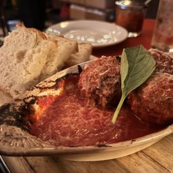 Pizzeria Panina - Meatballs in Tomato Sauce with Focaccia