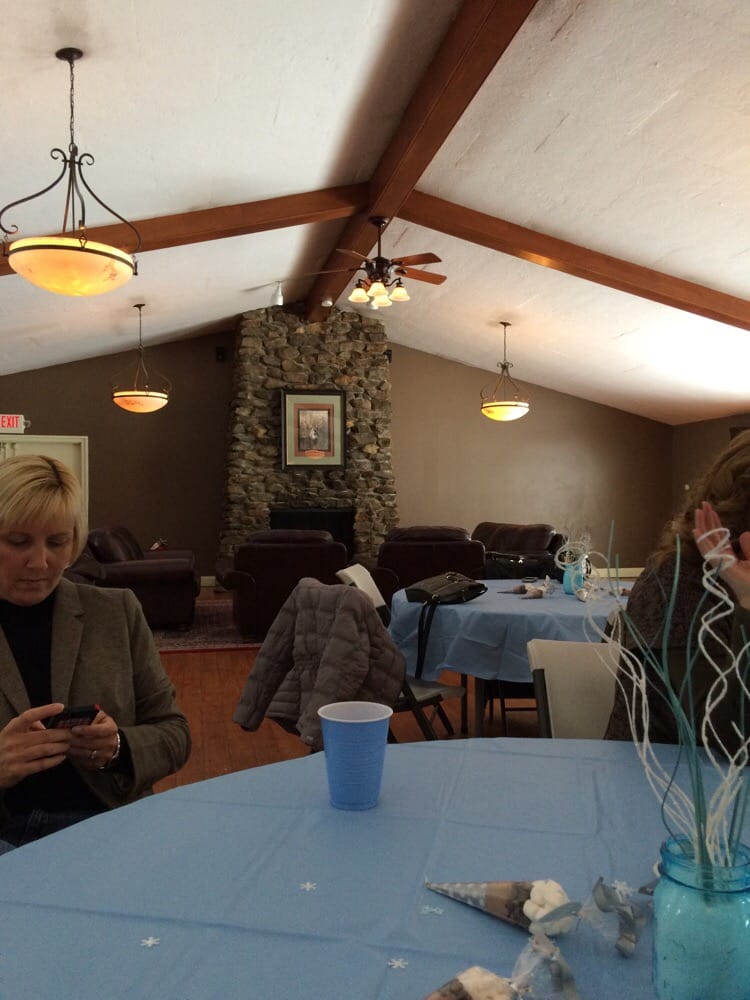 LEDGEWOOD ASSOCIATION Updated October 2024 17761 Falling Water Rd