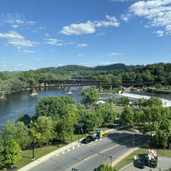 Thyme Rooftop Grille - Da view! - Desserts Near Me - Easton, Pennsylvania Thyme Rooftop Grille - Da view! - Desserts Near Me - Easton, Pennsylvania