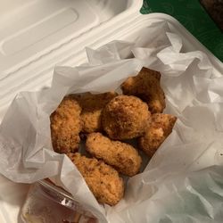 Red Swan Pizza - Boneless wings for the hubs