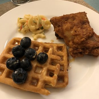 Chicken Box - Chicken is moist even the white meat! Crispy flavorful skin. (Waffle made at home sorry) - Seafood Near Me - La Habra, California Chicken Box - Chicken is moist even the white meat! Crispy flavorful skin. (Waffle made at home sorry) - Seafood Near Me - La Habra, California