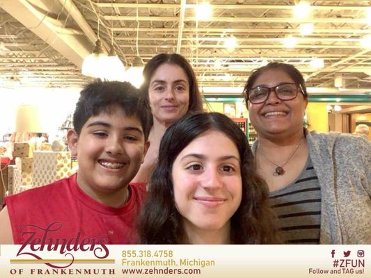 Zehnder's Splash Village by null