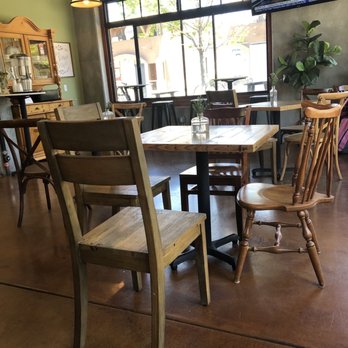 Café Etoile - Inside seating - French Near Me - Berkeley, California Café Etoile - Inside seating - French Near Me - Berkeley, California