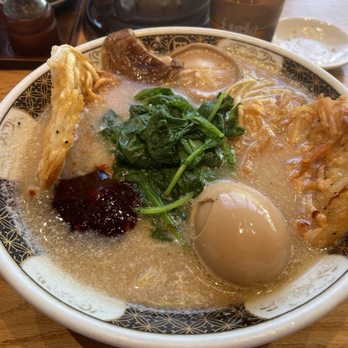 Ramen Nagi - Vegetarian ramen with added egg - Ramen Near Me - Los Angeles, California Ramen Nagi - Vegetarian ramen with added egg - Ramen Near Me - Los Angeles, California