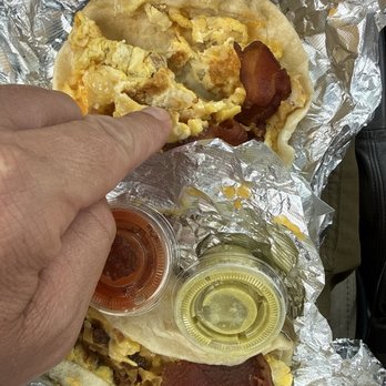 La Tapatia - Our tacos were missing ingredients we paid for and missing the beans and potatoes we paid extra for! - Mexican Near Me - Leander, Texas La Tapatia - Our tacos were missing ingredients we paid for and missing the beans and potatoes we paid extra for! - Mexican Near Me - Leander, Texas