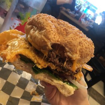 Squeeze Burger - Burgers Near Me - Sonora, California Squeeze Burger - Burgers Near Me - Sonora, California
