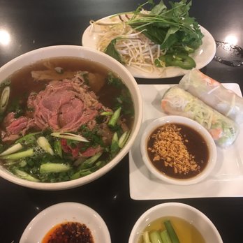 Kien Giang - 14 and springs rolls. My comfort food when I miss California - Vietnamese Near Me - D'Iberville, Mississippi