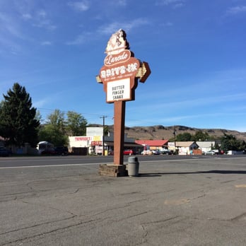 Laredo Drive In - Old School! - Fast Food Near Me - Naches, Washington Laredo Drive In - Old School! - Fast Food Near Me - Naches, Washington