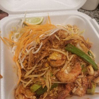 Zab-E-Lee - Shrimp pad thai - Thai Near Me - College Park, Georgia Zab-E-Lee - Shrimp pad thai - Thai Near Me - College Park, Georgia
