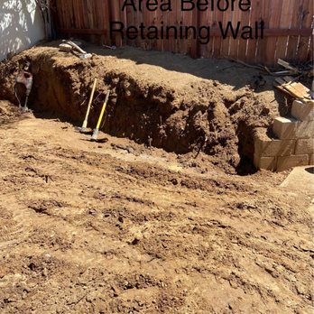 AV Concrete Works - Side Backyard before retaining wall. - Masonry/Concrete Near Me - Palmdale, California
