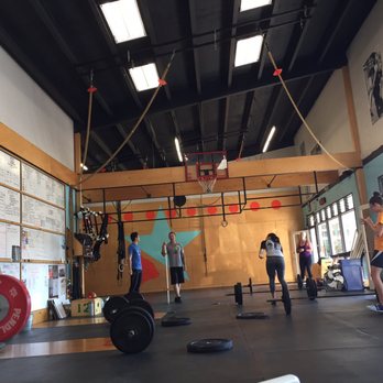 CrossFit AllStar - Platforms!!!!! - Interval Training Gyms Near Me - Kamuela, Hawaii