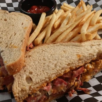 Mina's Cafe - Reuben & Fries - Thai Near Me - Salem, Oregon Mina's Cafe - Reuben & Fries - Thai Near Me - Salem, Oregon
