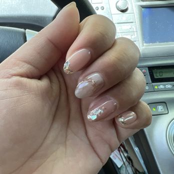 Erika Beauty Artistry - Clean, natural themed design nails - Nail Technicians Near Me - Pasadena, California