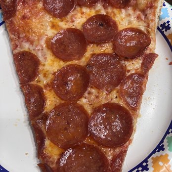Paramount Pizza Slices - Pepperoni Slice - Pizza Near Me - Holyoke, Massachusetts