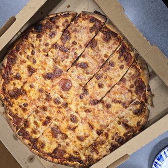 Dino's Pizza - Pizza Near Me - Chicago, Illinois Dino's Pizza - Pizza Near Me - Chicago, Illinois