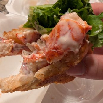 Surfs Up Pizza - Lobster roll! Big chunks, good ratio. Lettuce optional. - Burgers Near Me - Sandwich, Massachusetts Surfs Up Pizza - Lobster roll! Big chunks, good ratio. Lettuce optional. - Burgers Near Me - Sandwich, Massachusetts