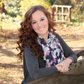 Reinker Photography Studio - Outdoor Senior Picture - Event Photography Near Me - Elyria, Ohio