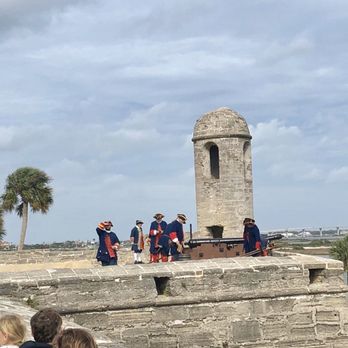 Castillo de San Marcos - Cannon firing re-enactment - Landmarks & Historical Buildings Near Me - Saint Augustine, Florida