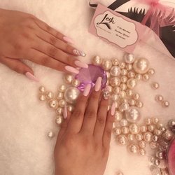 Lash Makeup Bar & Nail Lounge