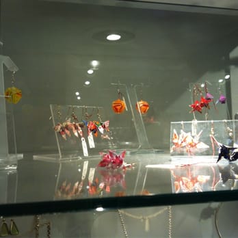 Cambridge Artists Cooperative - Origami earrings - Arts & Crafts Near Me - Cambridge, Massachusetts