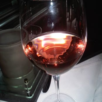 La Forchetta - White Zinfandel - Italian Near Me - Toronto, Ontario