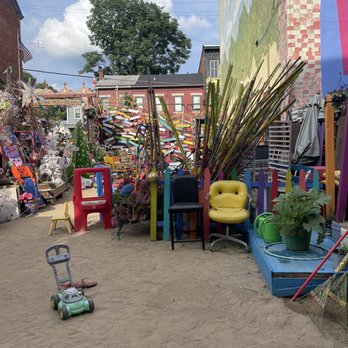 Randyland - Art Galleries Near Me - Pittsburgh, Pennsylvania Randyland - Art Galleries Near Me - Pittsburgh, Pennsylvania