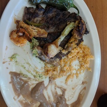Los Alcatraces Restaurant - Mexican Near Me - Los Angeles, California Los Alcatraces Restaurant - Mexican Near Me - Los Angeles, California