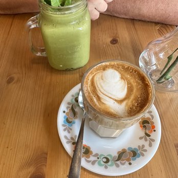 Savoy Cafe - Coffee & Tea Near Me - London, XGL Savoy Cafe - Coffee & Tea Near Me - London, XGL