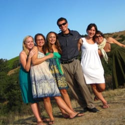 Wine Tasting Designated Drivers - Bride-to-be, bridesmaids & our driver Chris leaving the last winery on a great day of wine tasting. Thanks Chris!!!! :)